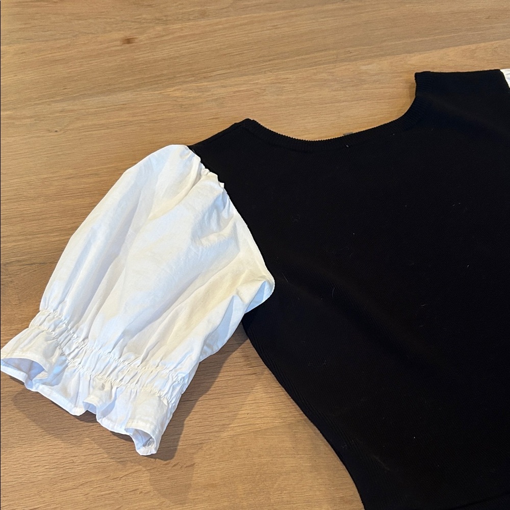 Anthropologie Mixed Media Top- Size M - Picture 4 of 4